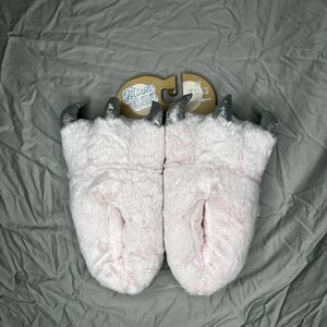 Moon Cake Bear Paw With Glitter‎ Claws Slippers (Medium US 7/8) New